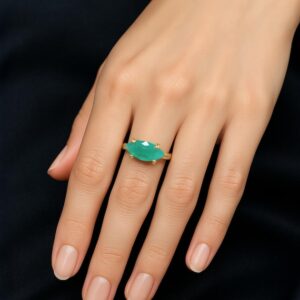 Dainty Marquise Shape Onyx Ring · 18k Gold Green Onyx Ring · Gemstone Rings For Women · Solitaire Engagement Ring Dainty Marquise Shape Onyx Ring · 18k Gold Green Onyx Ring · Gemstone Rings For Women · Solitaire Engagement Ring
