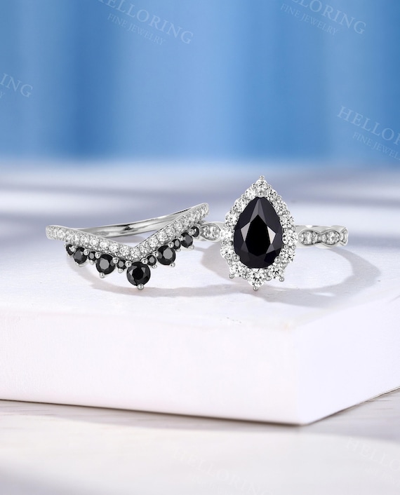 Vintage Pear Black Onyx Halo Engagement Ring, 14k White Gold Ring Set, Pave Wedding Band, Gothic Wedding Rings, Alternative Bridal Ring Set