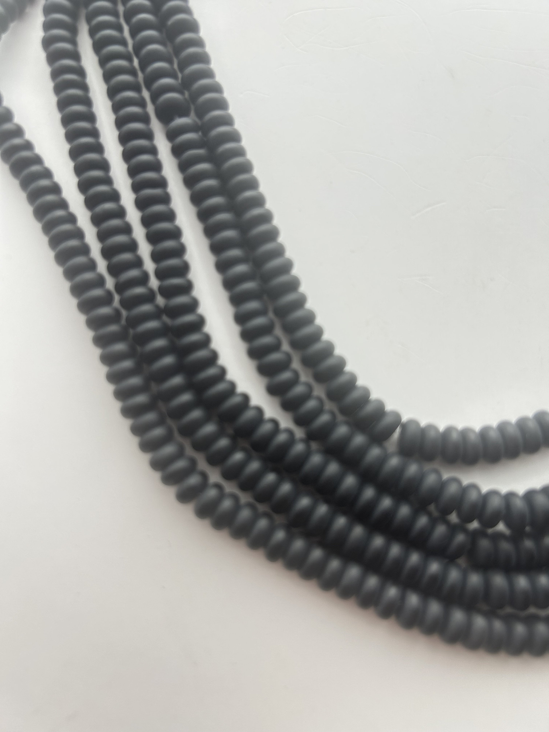 4x6mm Rondelle Matte Black Onyx Gemstone Beads. 15” Strand Of Matte Black Rondelle Beads, About 100 Per Strand.