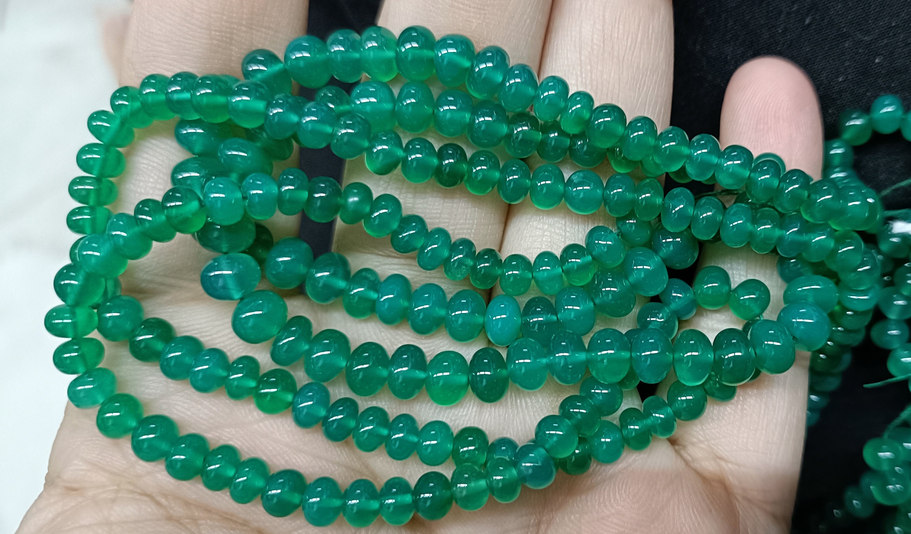 8 Inch Strands, Green Onyx Smooth Rondelles Shape Beads, 5-5.5mm Size, 8 Inch Strands, Green Onyx Smooth Rondelles Shape Beads, 5-5.5mm Size,