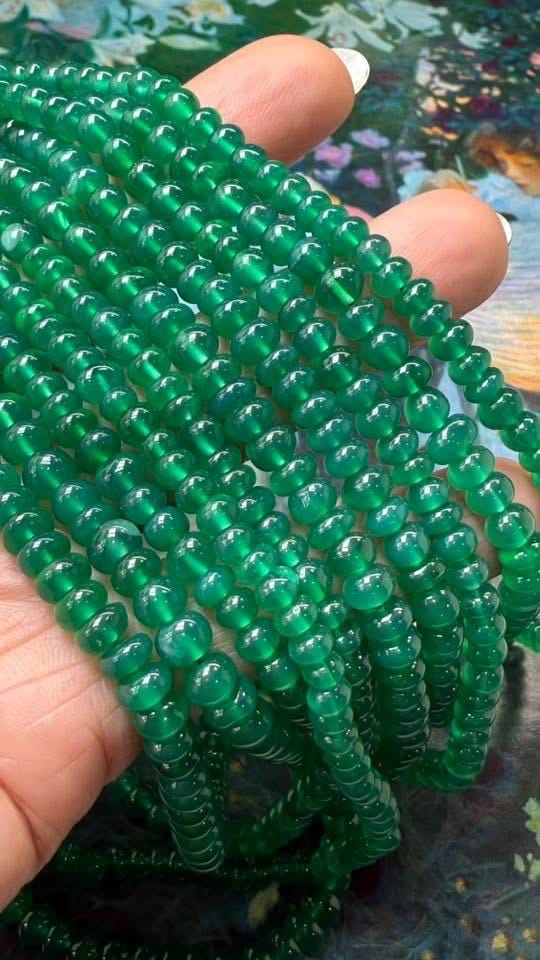 Amazing Rustic Green Onyx Rondelles Beads / Glowy Bright Vibrant Beads 6mm Approx Amazing Rustic Green Onyx Rondelles Beads / Glowy Bright Vibrant Beads 6mm Approx