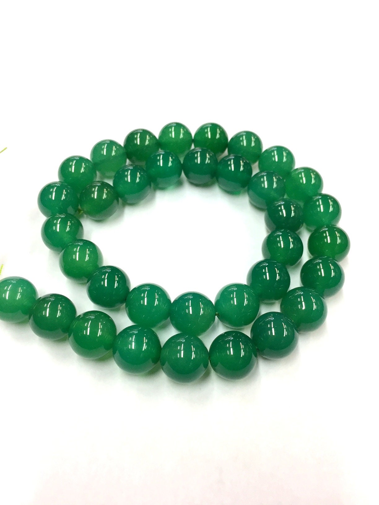 Aaaa++ Quality~~natural Green Onyx Smooth Round Ball Beads Hand Polished Round Beads 12.mm Round Gemstone Beads Great Luster Onyx Beads.