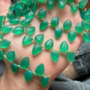 5 Matched Green Onyx Pear Shape Carvings: Jewelry Making (9x13mm)