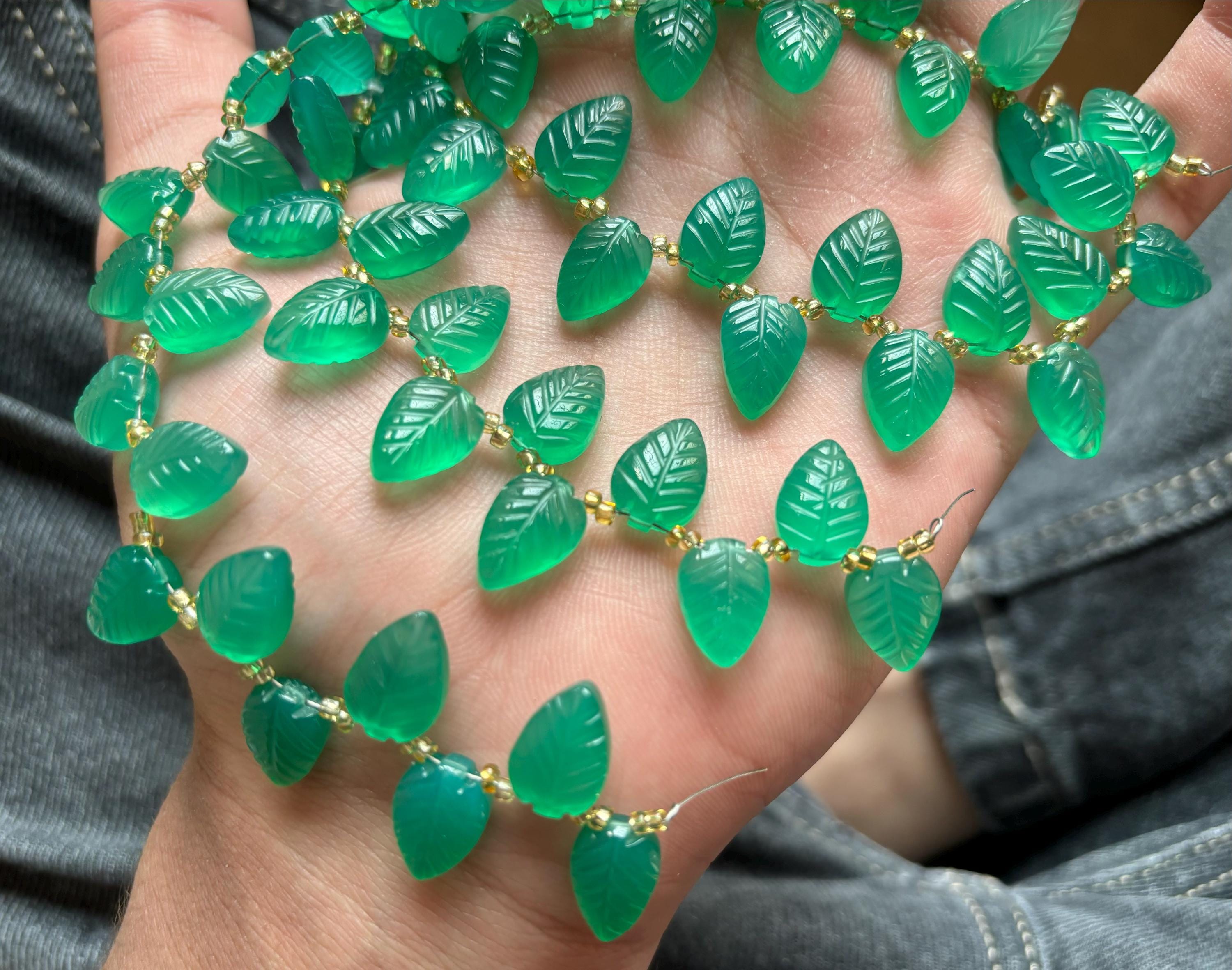 5 Matched Green Onyx Pear Shape Carvings: Jewelry Making (9x13mm)