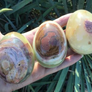 Banded Onyx Crystal Egg - Root Chakra Stone