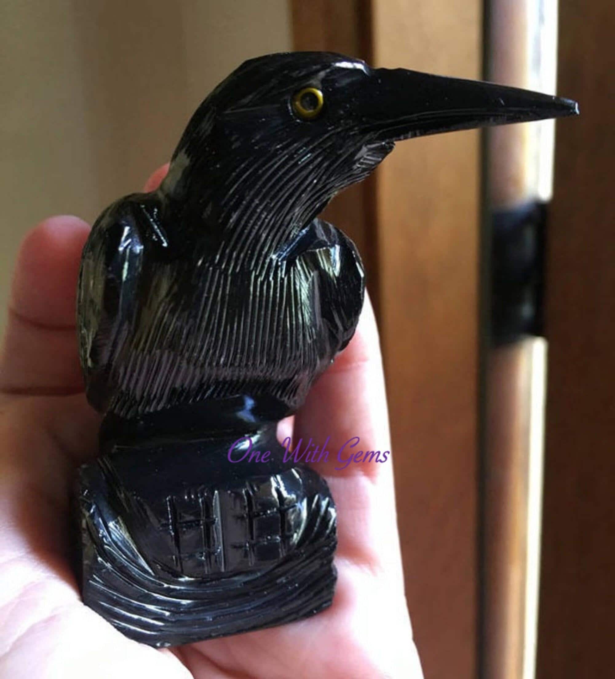 Black Onyx Raven Figurine: Healing Crystal Spirit Animal