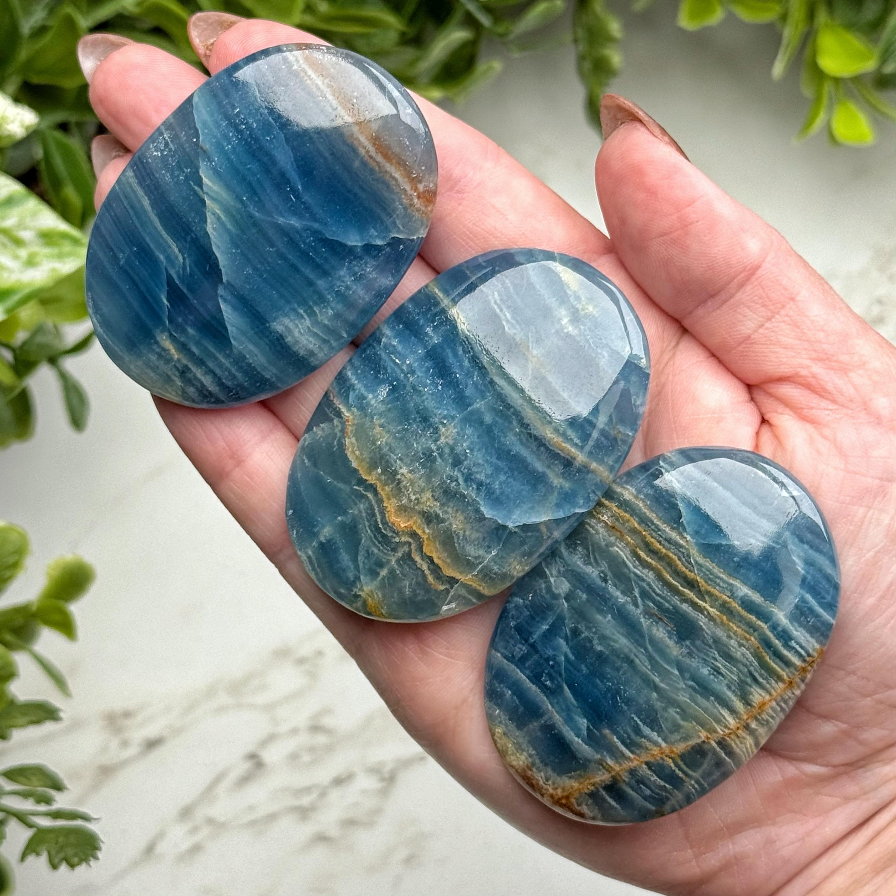 Blue Onyx Palmstone | S, M, L | - No. 189 (polished Crystal Pocket Stone, Throat Chakra, Peace)