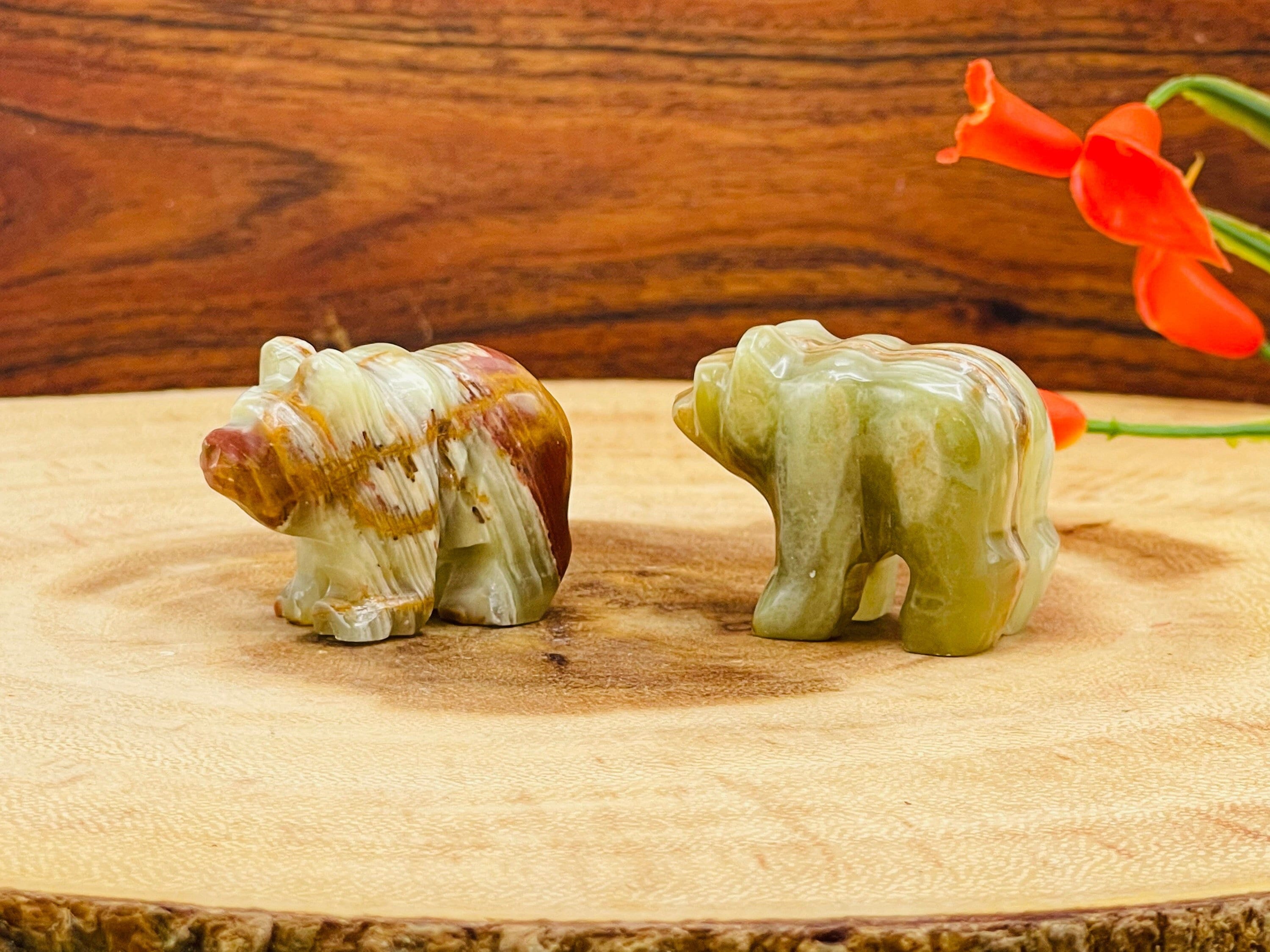 Green Onyx Bear Figurine, Onyx Crystal Animal Carving, Standing Statuette, 1.5 And 2 Inches