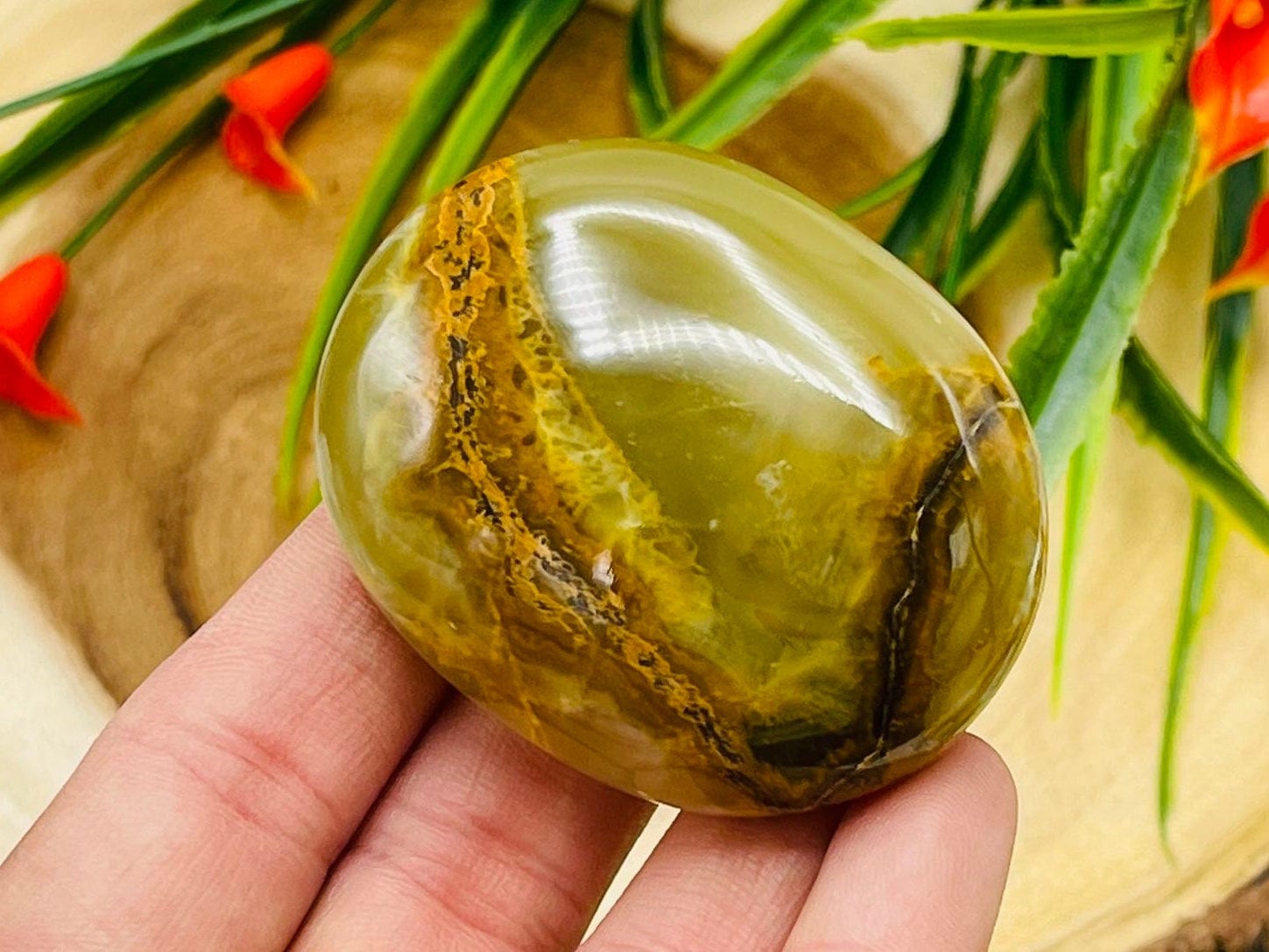 Green Onyx Palm Stone, Crystal Pocket Rock Gemstone For Massage & Healing