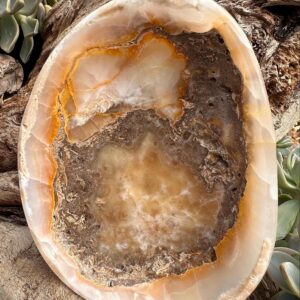 Hand Carved Onyx Bowl: Polished Stone Decor, Mexico