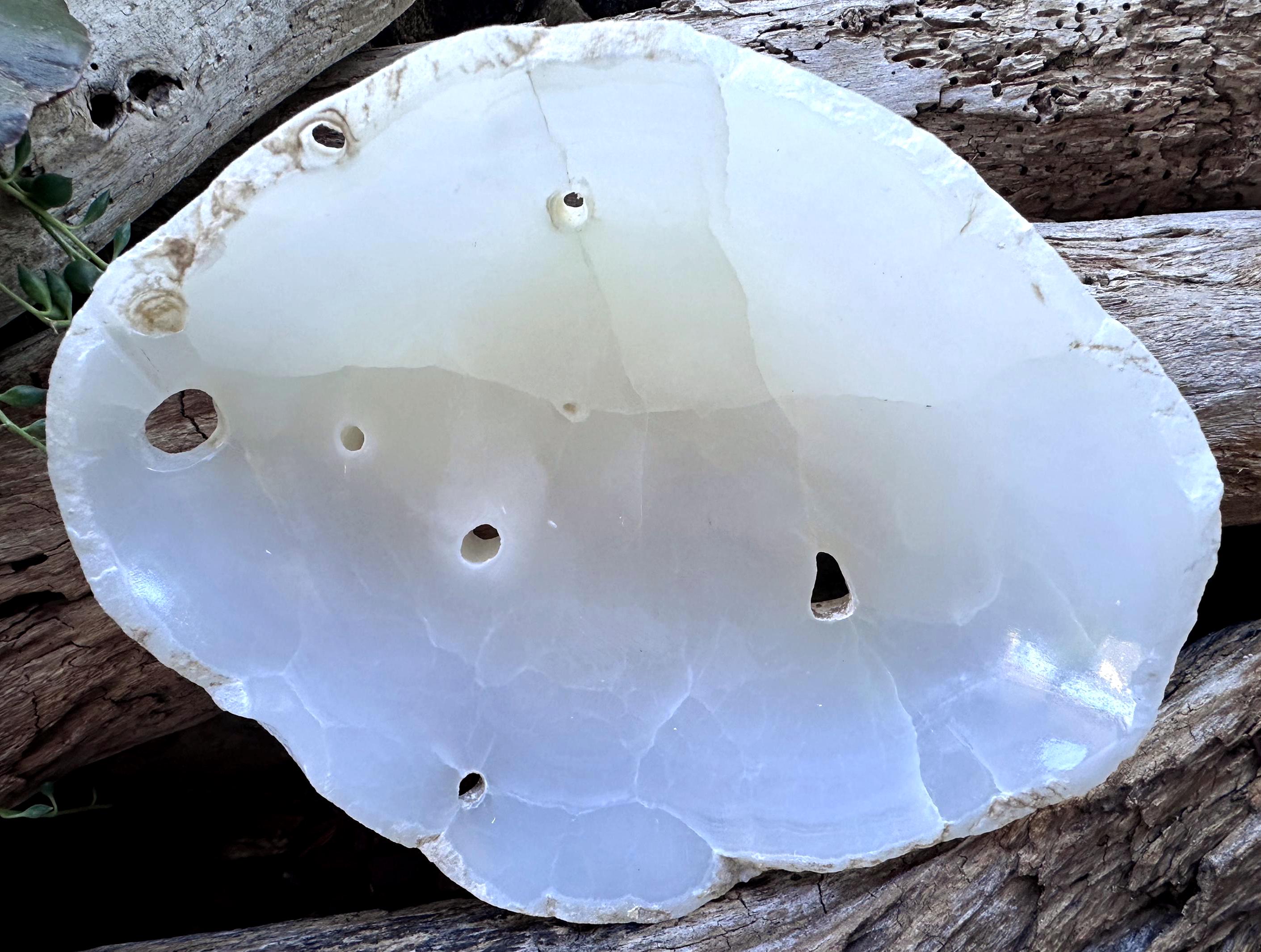 Hand Carved Onyx Bowl: Polished Stone Decor, Mexico
