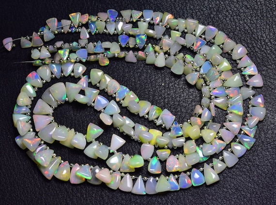 Beautiful Ethiopian Opal Briolette Beads - 20 Pcs -ethiopian Opal Triangle  - Flashes Ethiopian Welo Opal Trillion - Size Is 6x4 -9x7mm #55
