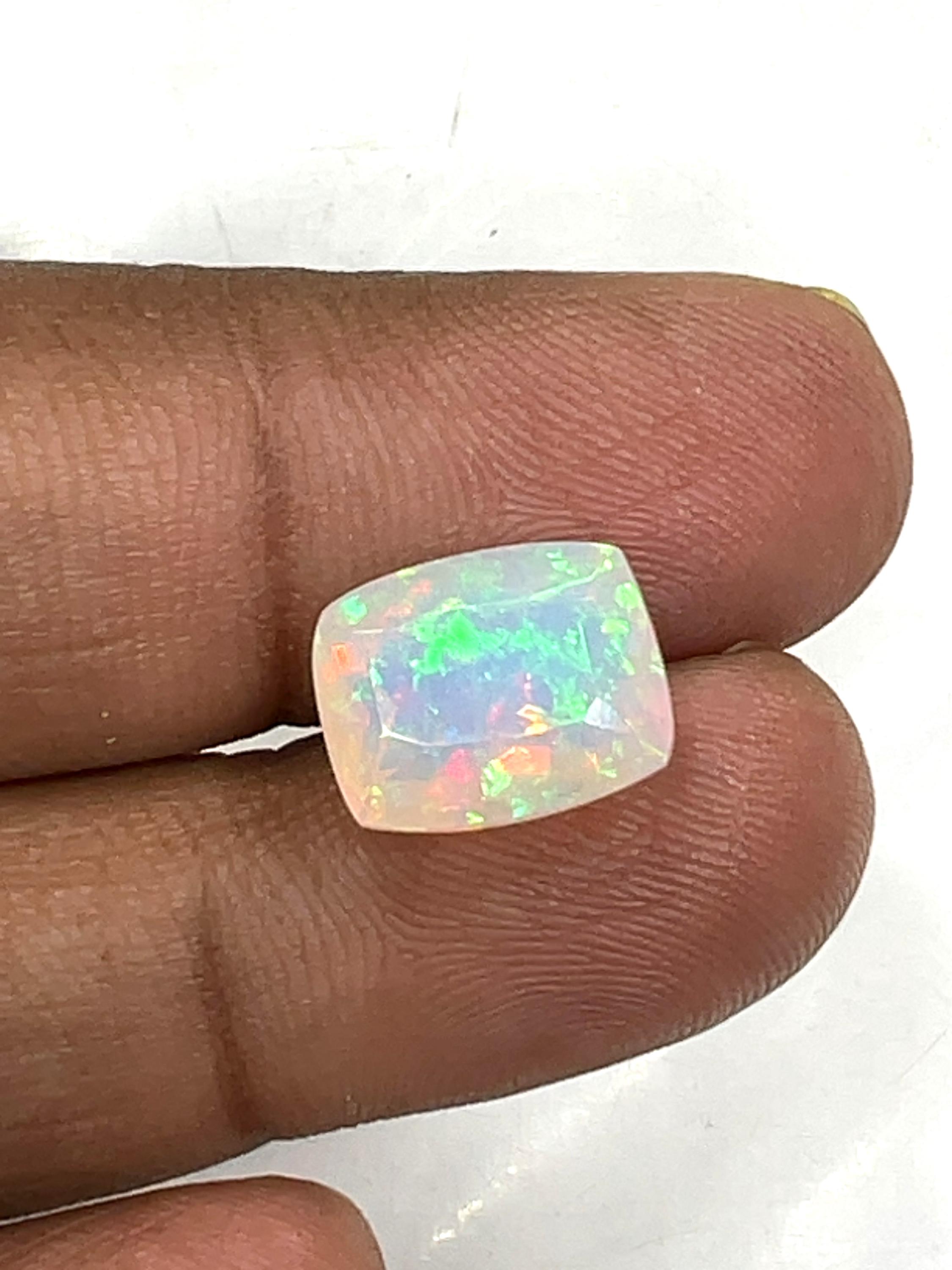 Ethiopian Opal Loose Gemstone: 4.50 Ct Rectangle, Full Flash