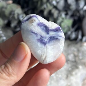 Purple Opal Palm Stone, Morado Opal