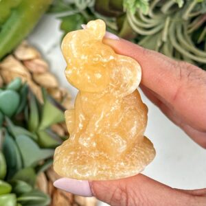 Orange Calcite Elephant | 100g | - No. 915 (polished Crystal Carving, Sacral Chakra, Vitality) Orange Calcite Elephant | 100g | - No. 915 (polished Crystal Carving, Sacral Chakra, Vitality)