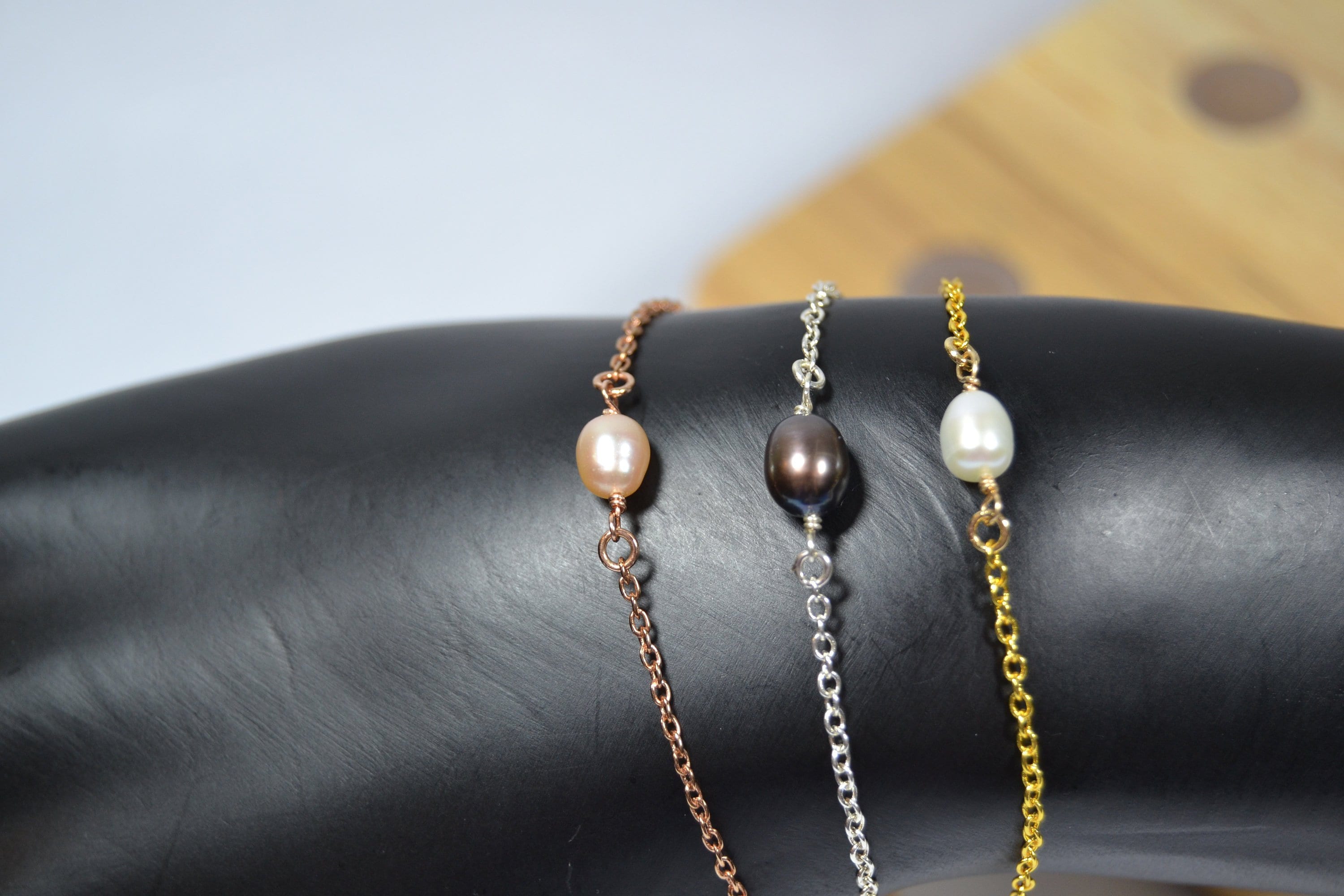 Single Pearl Bracelet~gold Fill, Rose Gold Fill, Sterling Silver~~30th Anniversary Gift~pearl Birthstone Jewelry~dainty Pearl Bracelet