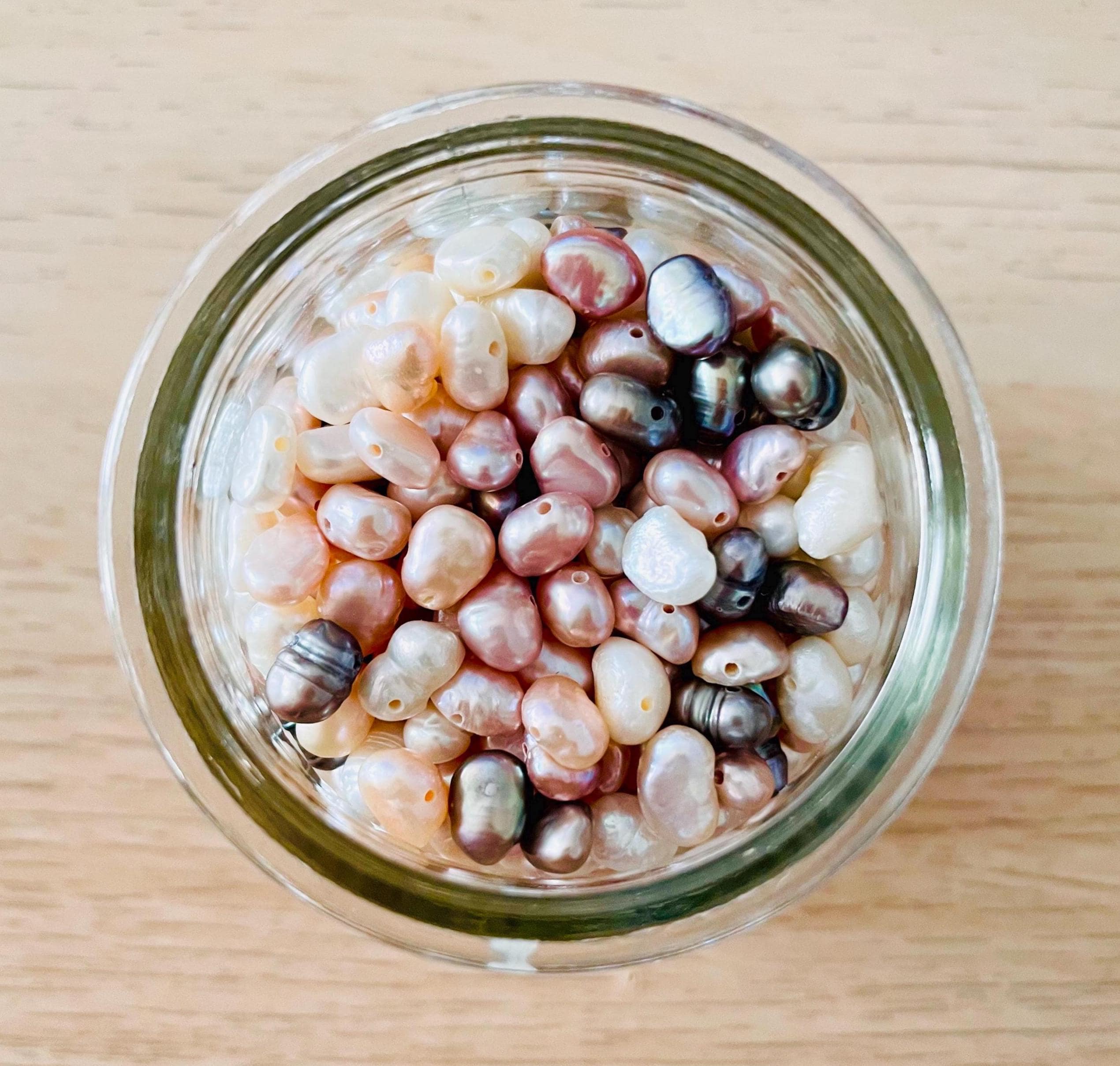 Pastel Pearl Bead Soup Mixed Crystals: Natural Pearl Beads Drilled Mini Seashell Crafting Pieces (10g) Sample