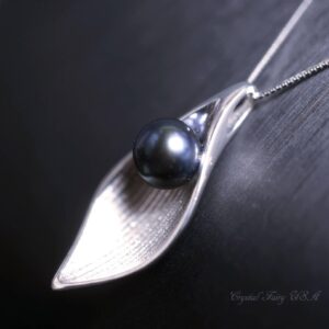 Black Pearl Necklace Sterling Silver - Delicate Datiny Leaf Pendant, Artist Design Style Black Pearl Jewelry 1045