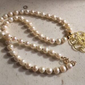 Pearl Necklace - Gold Jewelry - White Gemstone Jewellery - Pendant - Wedding - Luxe - Elegant - Beaded
