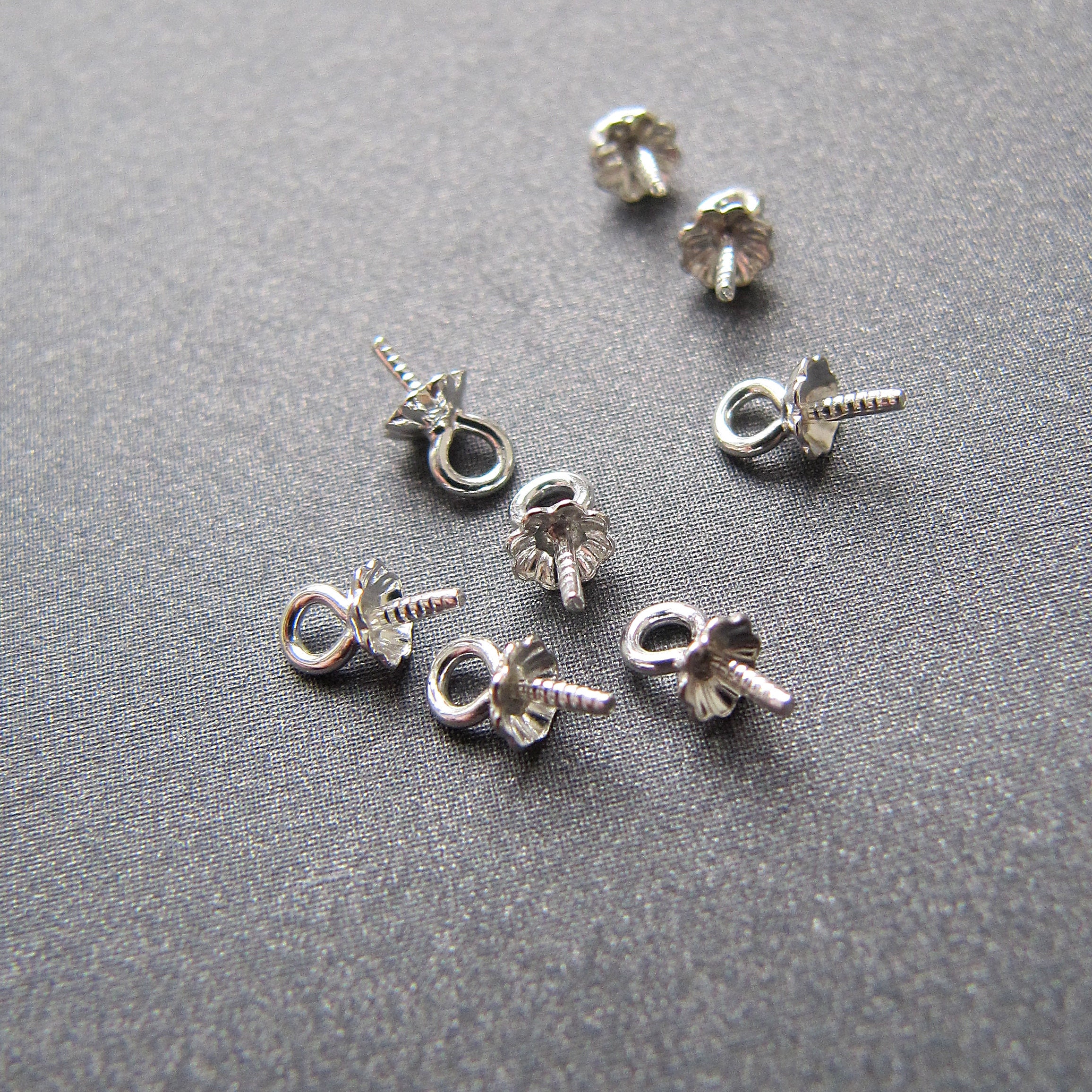 Silver Bail With Fluted 2.80mm Bead Cup • 0.55m Peg • Sterling Silver 925 • Setting For Half Drilled Gemstones Pearls • Pendant Dangle Post