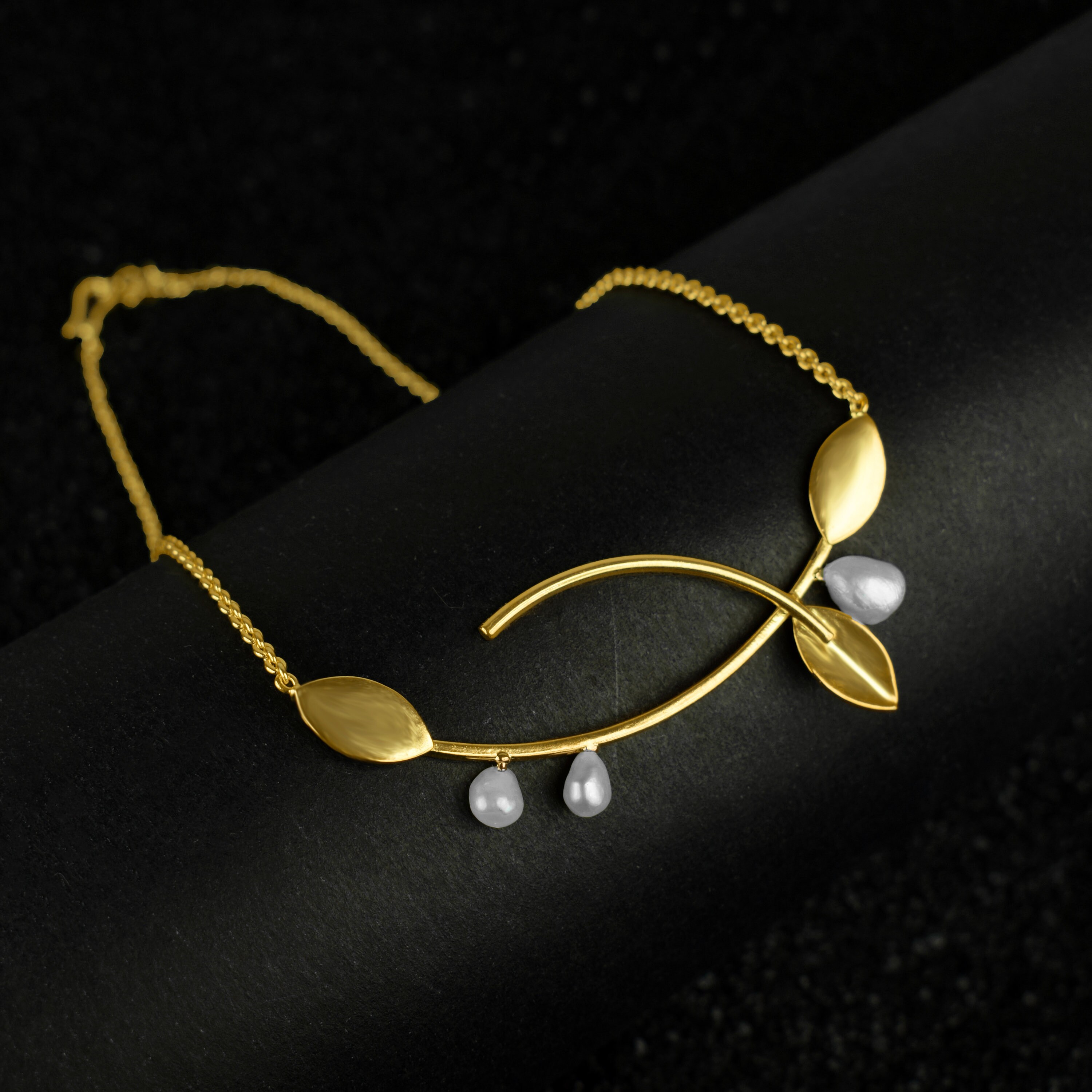 White Pearl Gemstone Necklace Pendant Minimalist Pendant Birthstone Pendant Statement Necklace Handmade Necklace Chain Necklace