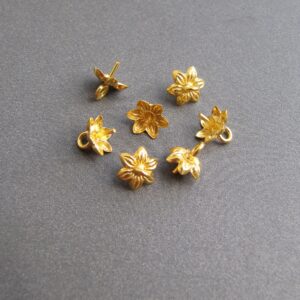 18k Gold Bail Setting For Half Drilled Pearls Beads • 6mm Fluted Flower Cup Cap • 0.70mm Peg • 3mm Jump Ring /1.60mm Hole • Solid 18 Carat