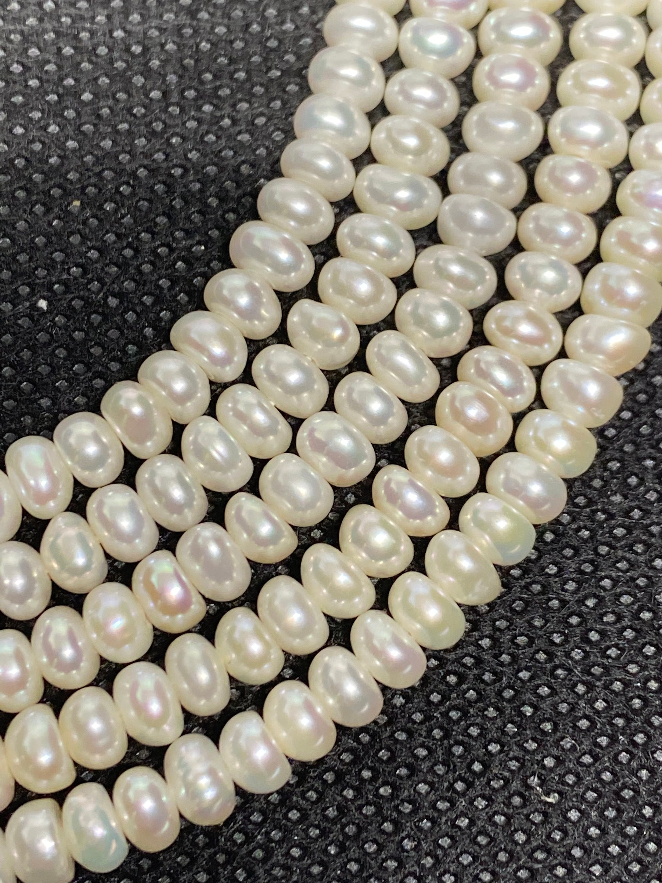 Ivory/cream 5mm Button Fresh Water Pearl Gemstone Beads. 15” Strand Of High Quality Uniform Button Pearls, Approx. 120 Per Strand. Rondelle.