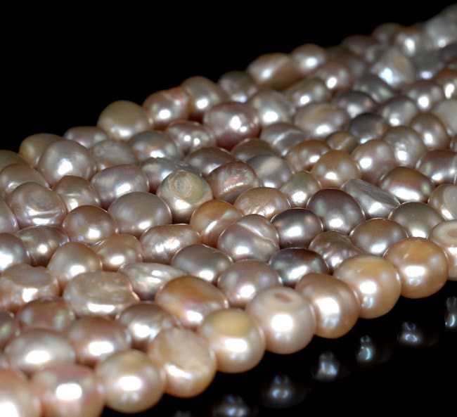 Natural Pearl Gemstone Grade A Light Pink Potato Round 9x7mm Loose Beads 7 Inch Half Strand (90190830-b81) Natural Pearl Gemstone Grade A Light Pink Potato Round 9x7mm Loose Beads 7 Inch Half Strand (90190830-b81)