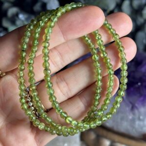4mm Peridot Crystal Bracelet - Gemstone Jewelry 4mm Peridot Crystal Bracelet - Gemstone Jewelry