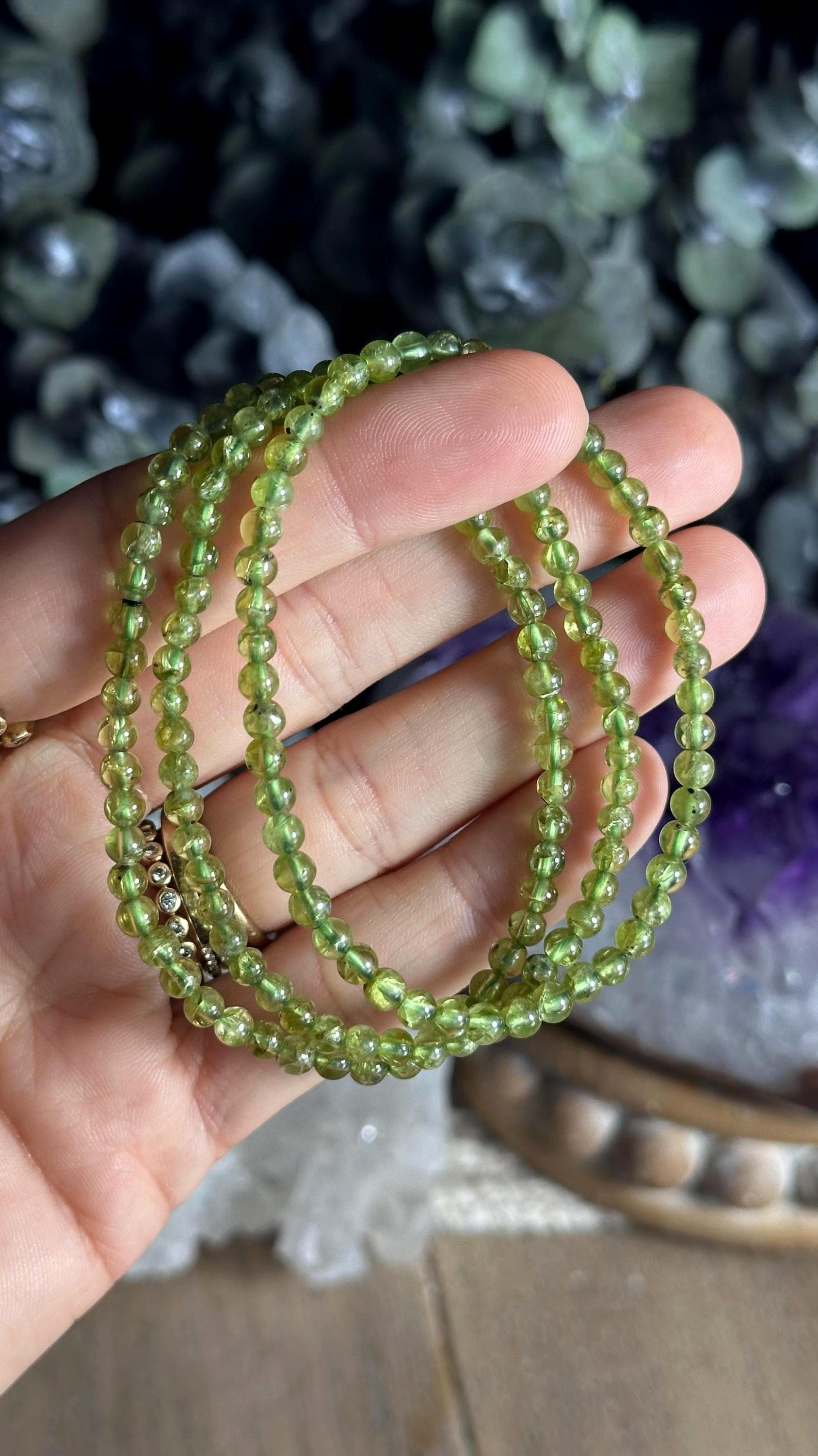 4mm Peridot Crystal Bracelet - Gemstone Jewelry 4mm Peridot Crystal Bracelet - Gemstone Jewelry