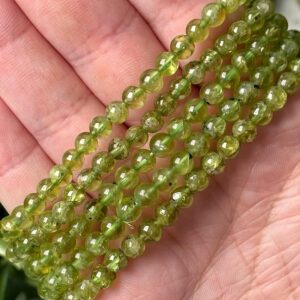 Peridot Bracelet | 3-5mm | - No. 686 (polished Green Crystal Jewelry, Heart Chakra, Love)
