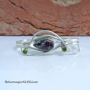 Handmade Eudialyte Peridot 925 Silver Bangle Bracelet Handmade Eudialyte Peridot 925 Silver Bangle Bracelet