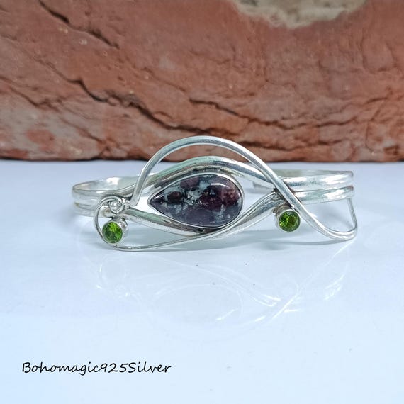 Handmade Eudialyte Peridot 925 Silver Bangle Bracelet