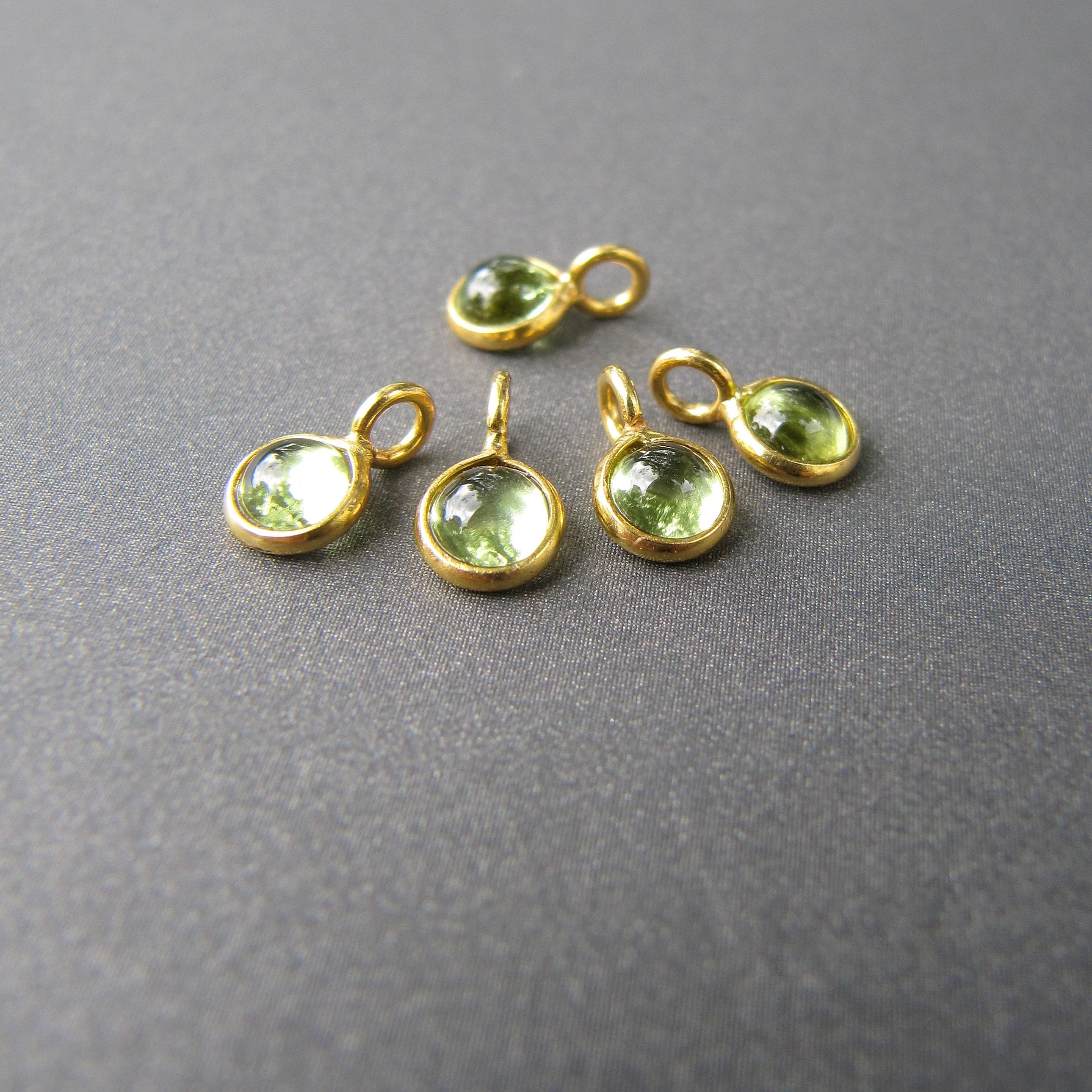 Peridot Charm • 18k Gold • 4mm Smooth Cabochon • Natural Gemstone • Real Solid 18 Carat Gold • August Birthstone Peridot Charm • 18k Gold • 4mm Smooth Cabochon • Natural Gemstone • Real Solid 18 Carat Gold • August Birthstone