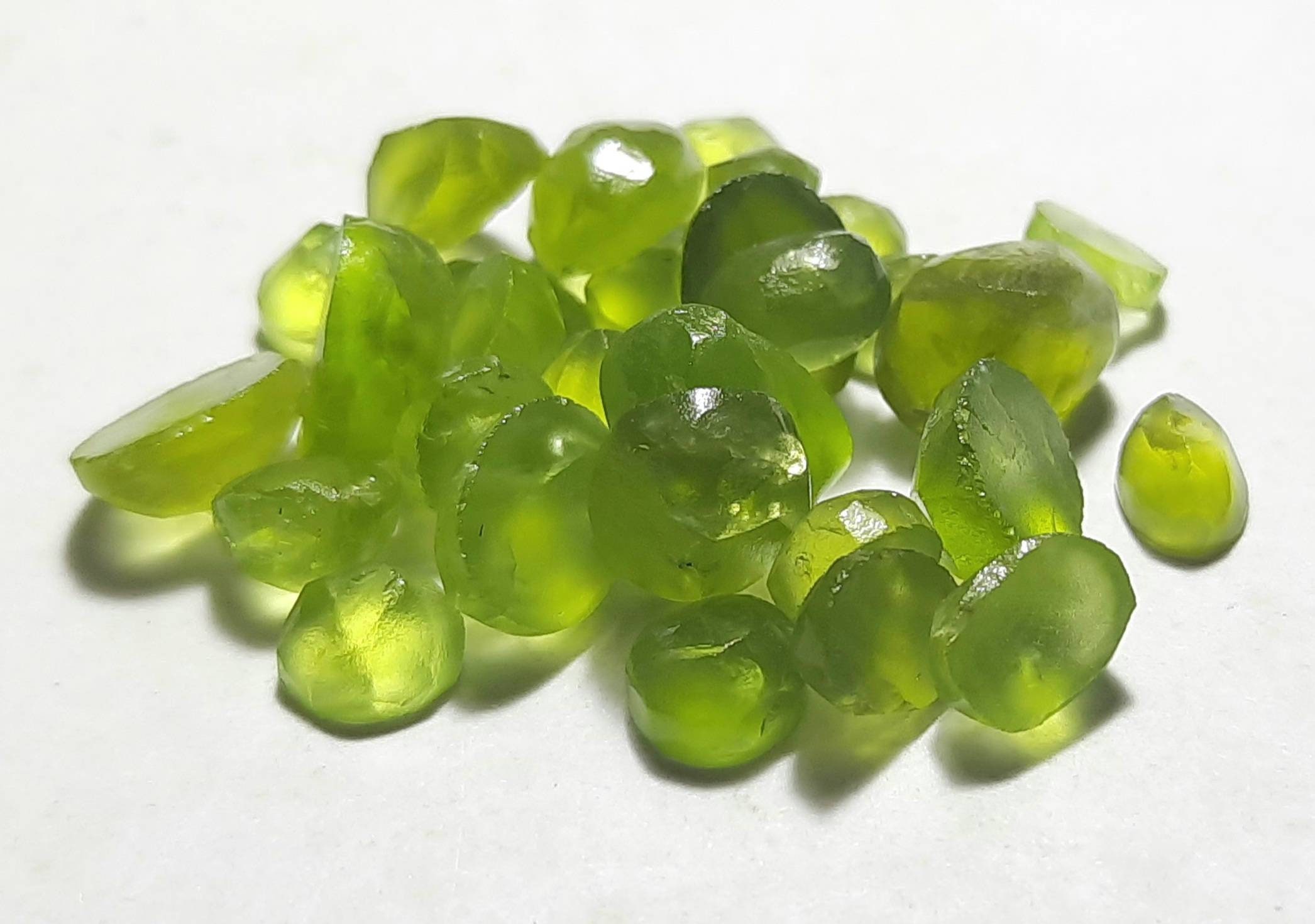 Peridot Mix Rough Gemstone:unpolished Peridot Raw Stone For Jewelry,healing,cabochon,faceted,art,bead,carving,reiki,birthstone,wedding Gift