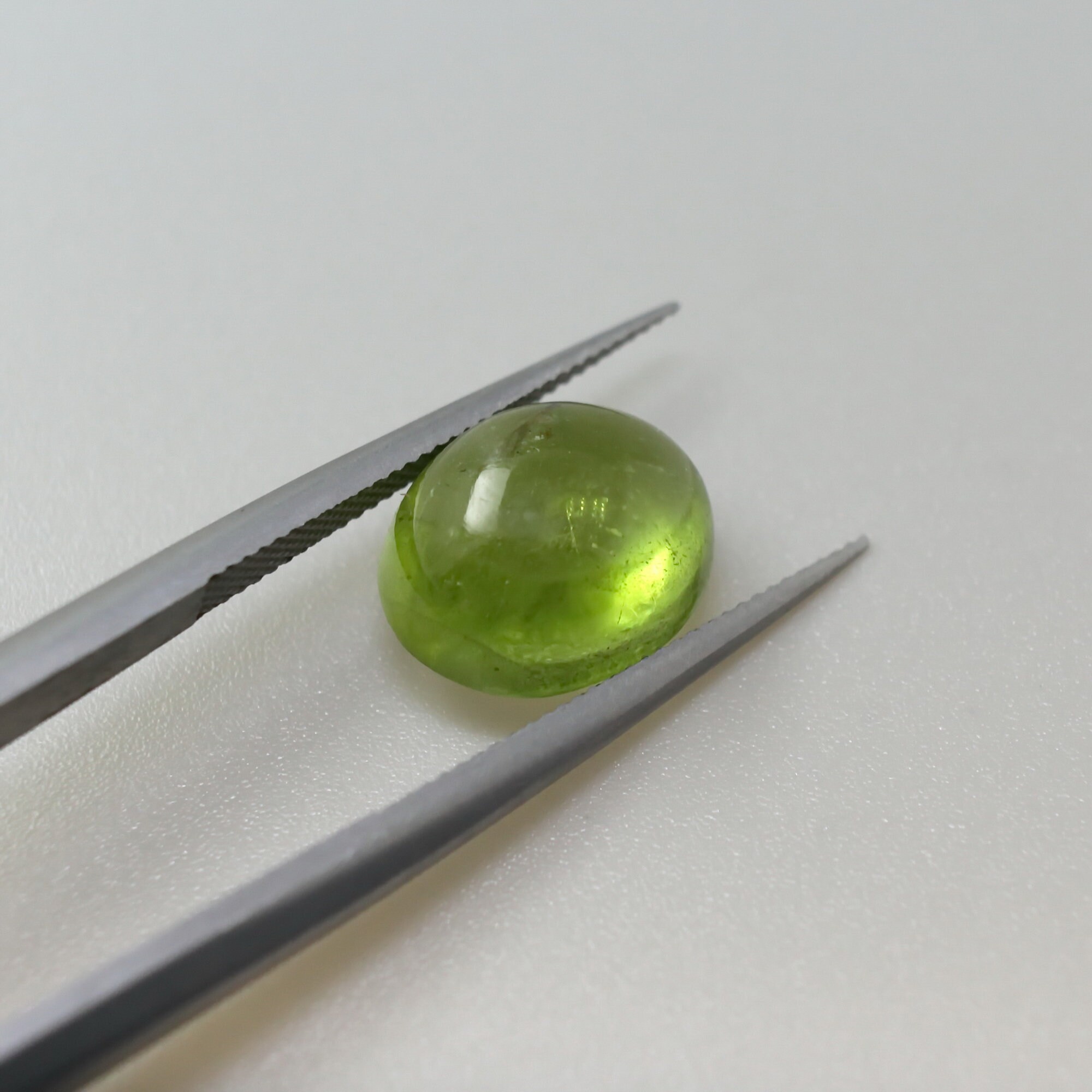 Peridot Oval Cabochon Gemstone 8x10mm Natural Loose Stone 4.31ct