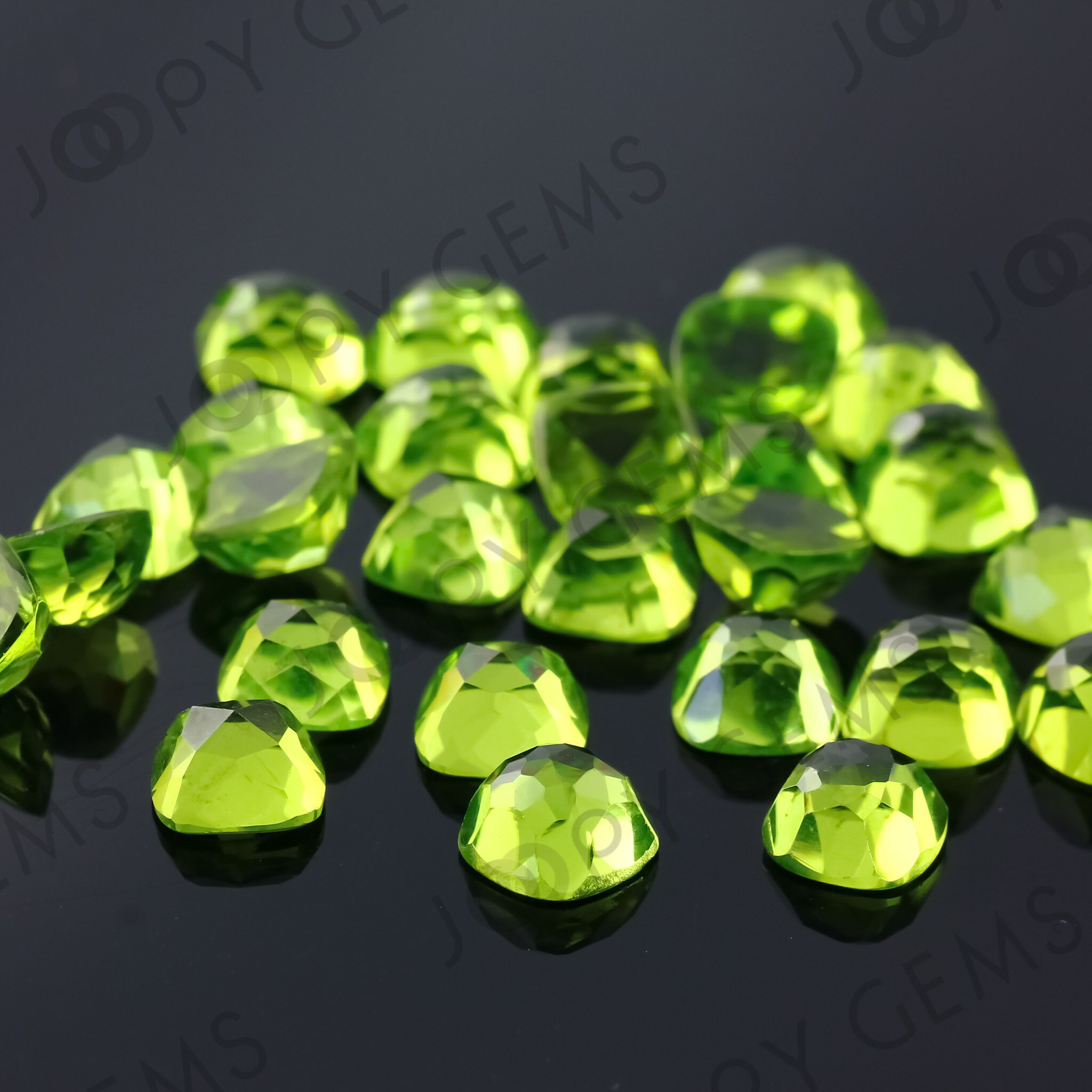 Peridot Rose Cut Cabochon 6mm Square Cushion - Per Stone