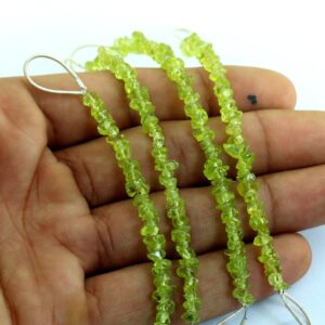 Peridot Gemstone Beads: Natural Pebble Chips, Grade AA, 4 Inch