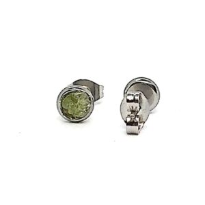 Green Peridot 4mm Stone Hypoallergenic Stainless Steel Stud Earrings Green Peridot 4mm Stone Hypoallergenic Stainless Steel Stud Earrings