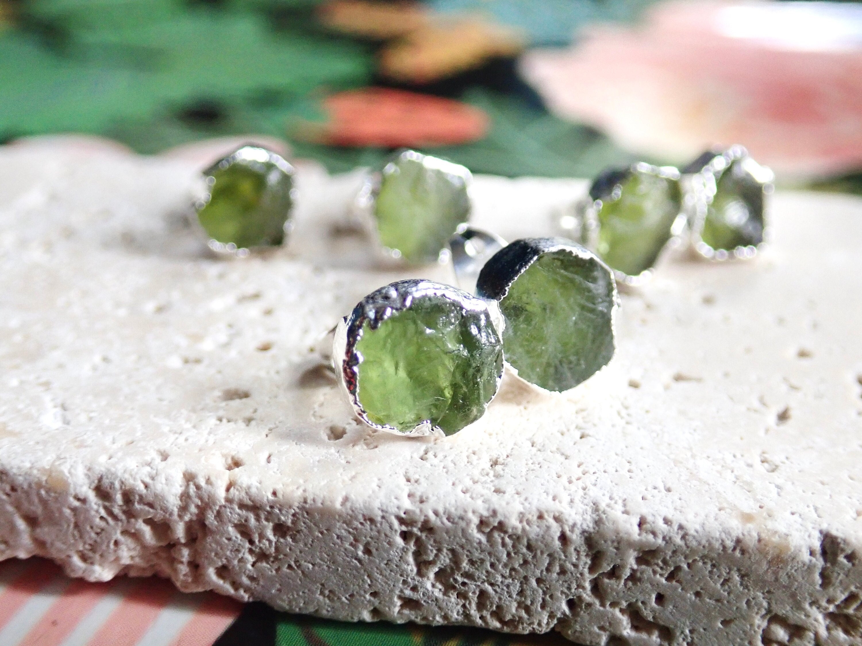Raw Peridot Stud Earrings Silver, Peridot Birthstone August Gift, Natural Gemstone Jewelry,green Crystal Earrings,silver Peridot Post Studs