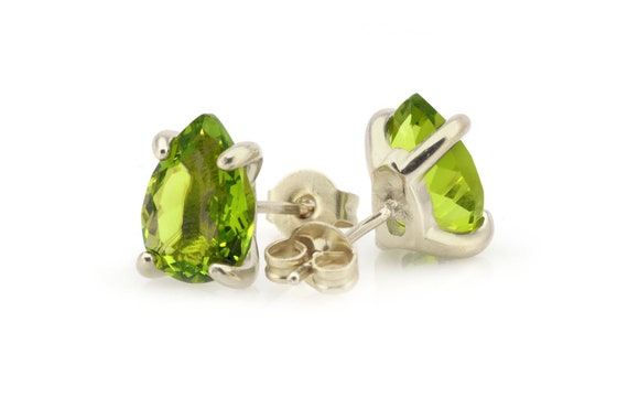 Sterling Silver Stud Earrings · Silver Peridot Earrings · Palladium Earrings · White Gold Earrings · Post Vintage Earrings