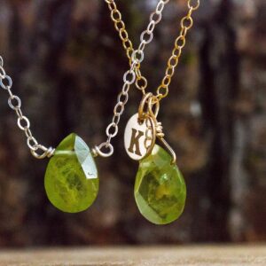 Peridot Necklace - Peridot Jewelry - Gift For Leo Zodiac - August Birthstone Necklace For Her - Crystal Necklace