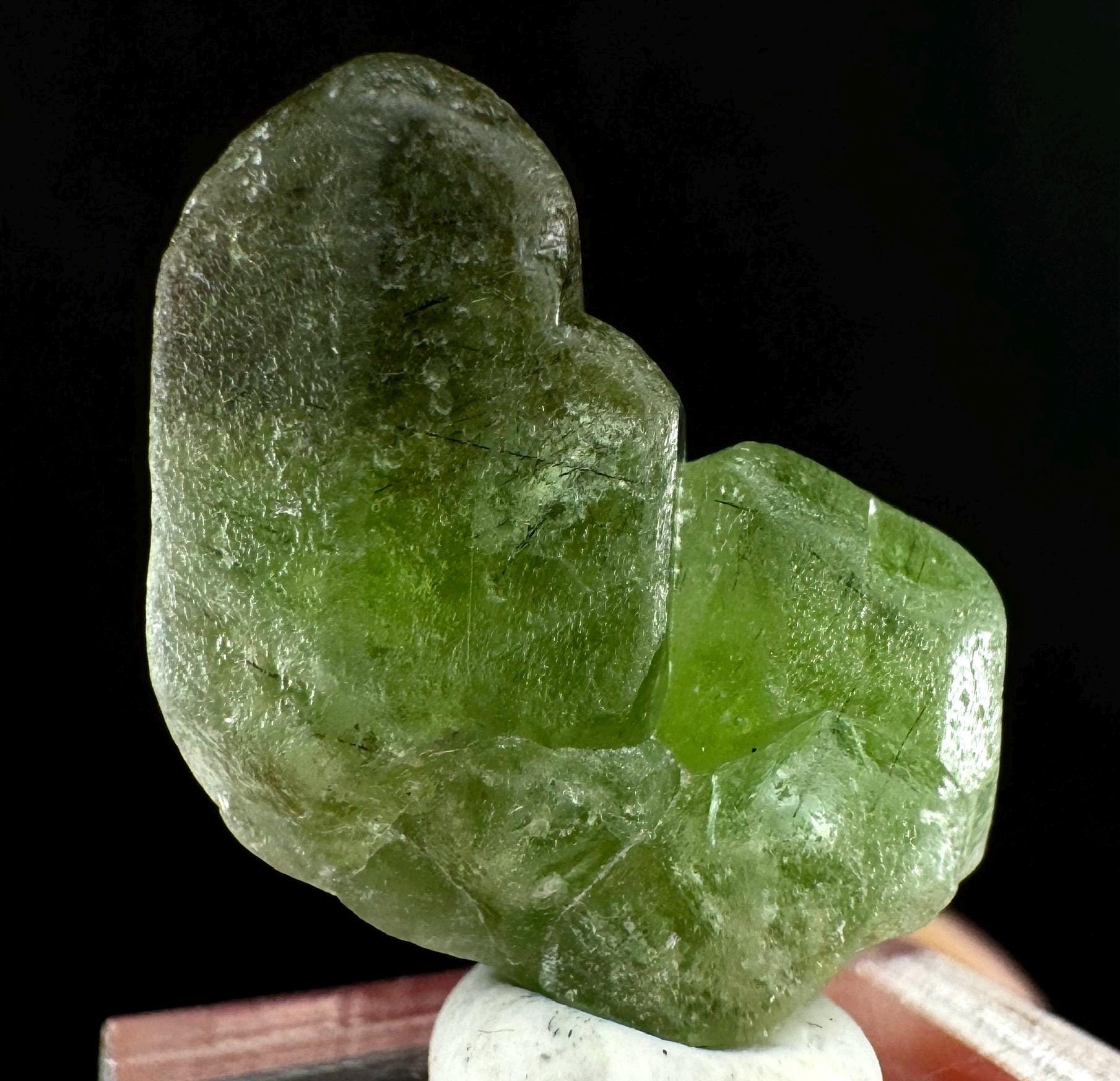 Naturally Terminated Peridot Crystal | Raw Specimen Naturally Terminated Peridot Crystal | Raw Specimen