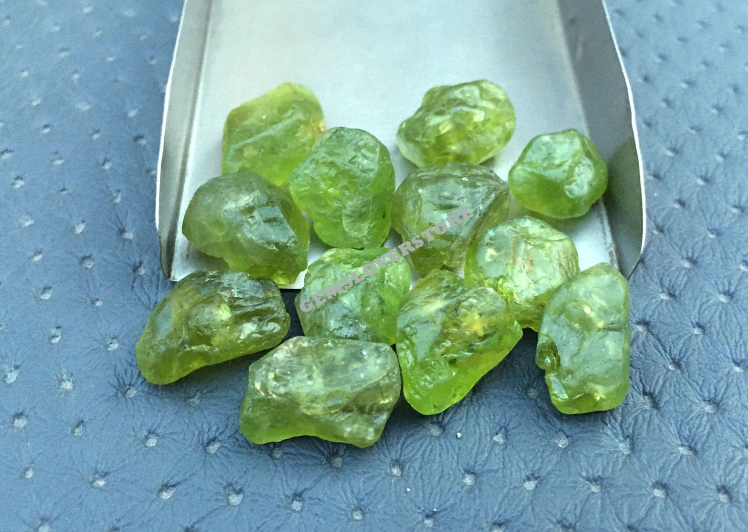5 Raw Peridot Gemstones: Natural August Birthstone Crystals (13-14 Mm) 5 Raw Peridot Gemstones: Natural August Birthstone Crystals (13-14 Mm)