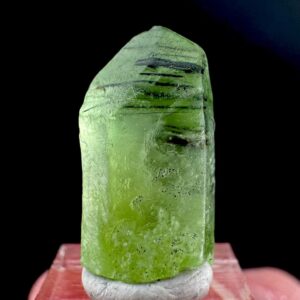 Peridot | natural terminated crystal, mineral specimen from Pakistan Peridot | natural terminated crystal, mineral specimen from Pakistan