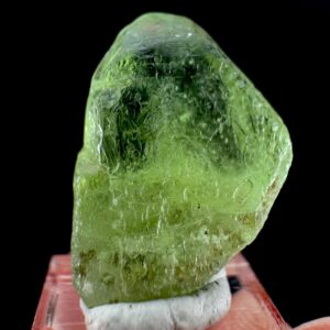 Peridot | natural terminated crystal, mineral specimen from Pakistan Peridot | natural terminated crystal, mineral specimen from Pakistan
