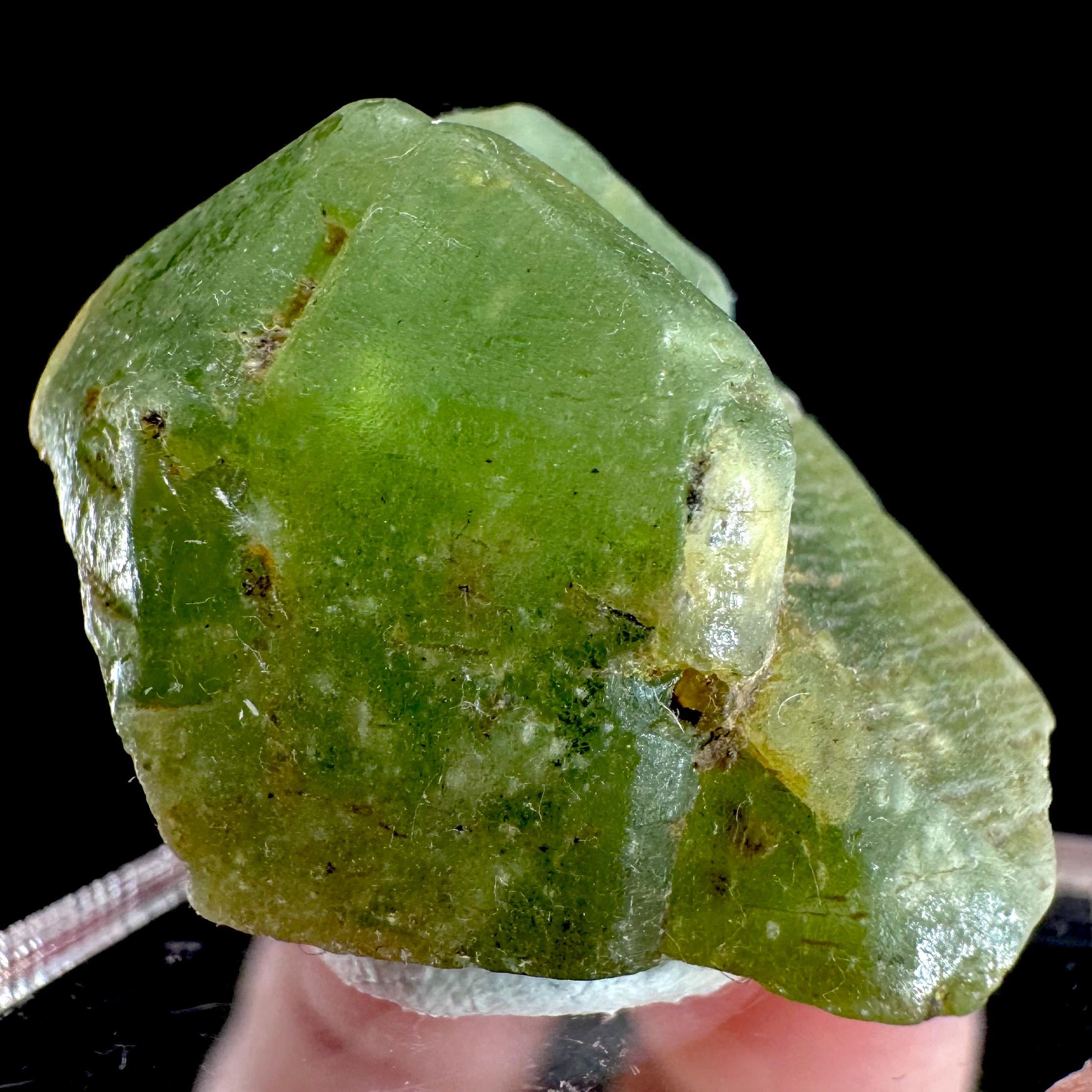 Peridot (pakistan) | Naturally Terminated Peridot Crystal, Mineral Specimen Peridot (pakistan) | Naturally Terminated Peridot Crystal, Mineral Specimen