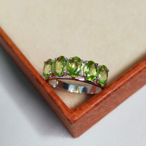 Peridot Band Ring, Oval Cut Peridot Band Ring, 925 sterling silver Ring, Peridot Wedding Band, Peridot Silver Band Ring, Hand made ring Peridot Band Ring, Oval Cut Peridot Band Ring, 925 sterling silver Ring, Peridot Wedding Band, Peridot Silver Band Ring, Hand made ring