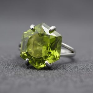 Peridot Hexagon Ring · Sterling Silver Gemstone Ring · August Birthstone Jewelry · Handmade Solitaire Statement Ring · Hexagon Green Ring