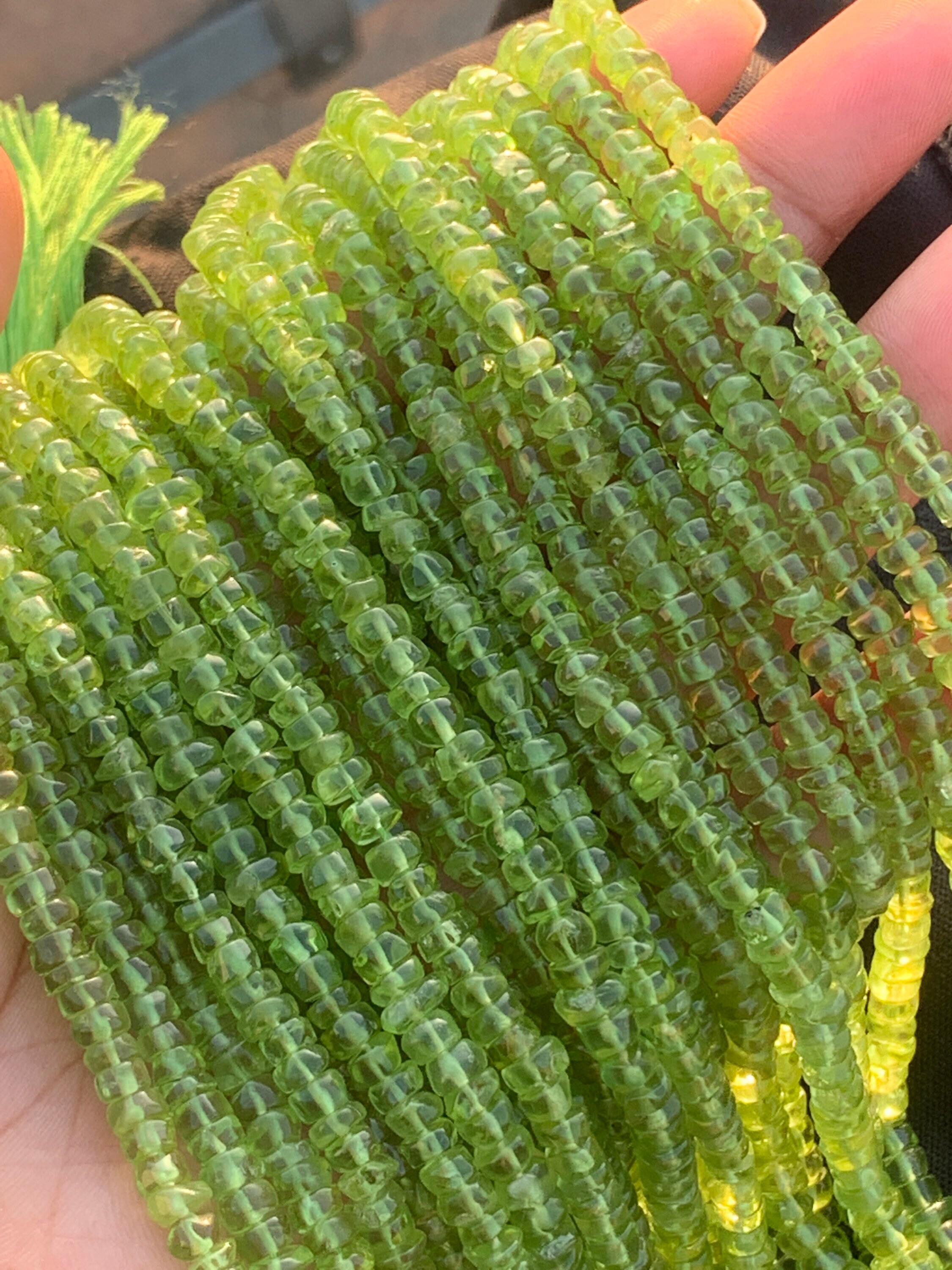 New Brand- 14 Inches Natural Peridot Smooth Tyre Shaped Gemstone Beads, Green Peridot 4.5-5 Mm Beads An Amazing Item At Wholesale Price